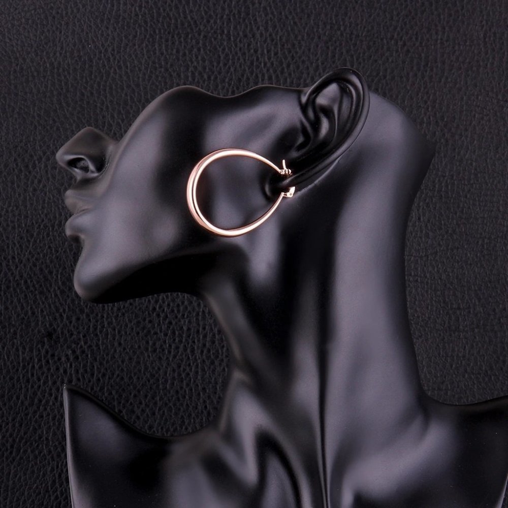 NEW 18K Rose Gold 1.5'' Oval Hoop Earrings - Picture 4 of 9